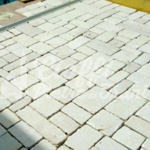 Anteprima Chianchette Anticate in Marmo di Trani 4