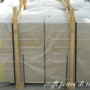 Anteprima Battiscopa Zoccolino in Marmo di Trani 3