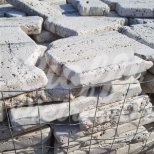 Anteprima Palladiana Anticata in Travertino Chiaro 2